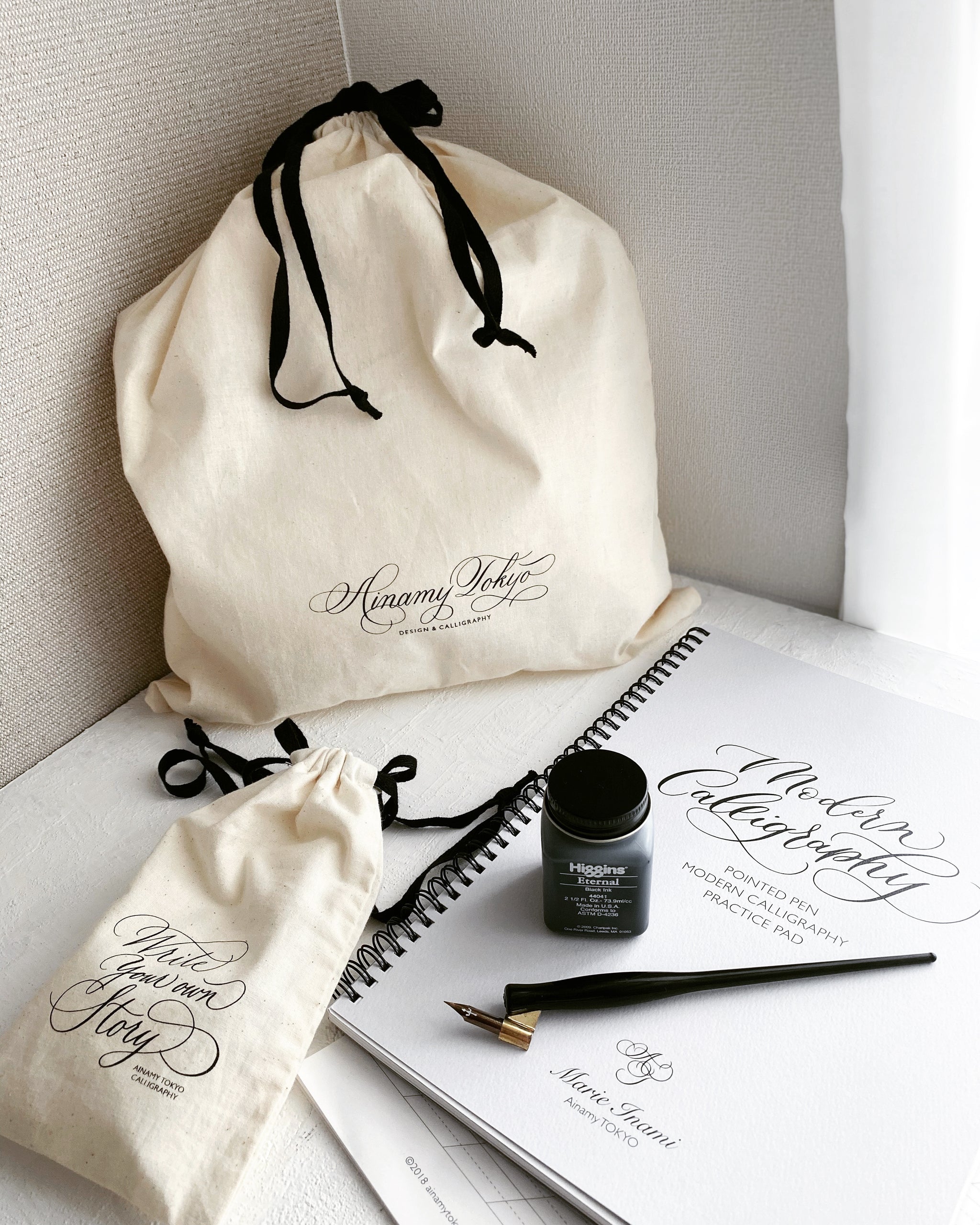 WRITE NOW 洋書 カリグラフィー 練習帳 モダンカリグラフィー練習帳 ビギナーズバック – Marie INAMI CALLIGRAPHY